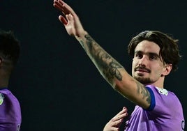 El Betis inscribe a Collado para computar su traspaso al Al-Shamal SC