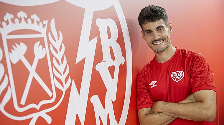 Óscar Valentín, en Vallecas