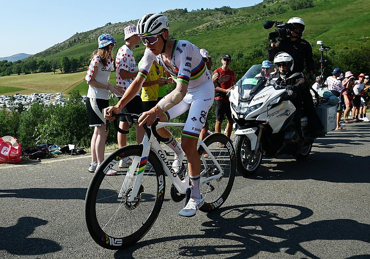 Por qué Tadej Pogacar no corre la Vuelta a España 2025