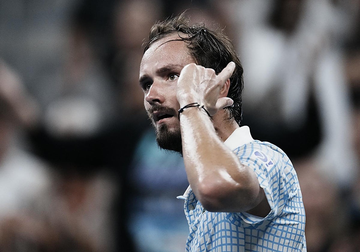 Medvedev, durante el partido contra Bonzi