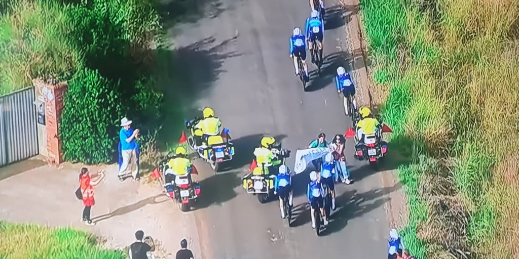 Lío con el equipo Israel en la contrarreloj de la Vuelta