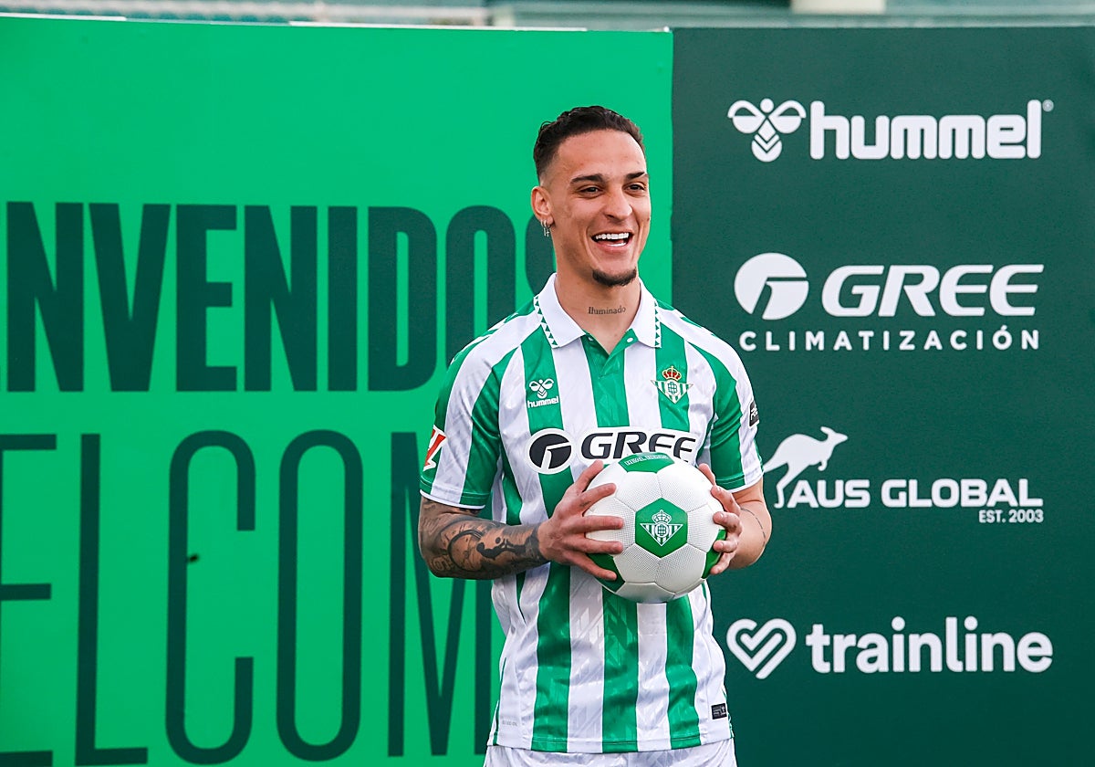 La gran decisión: El Betis irá hasta el final por Antony