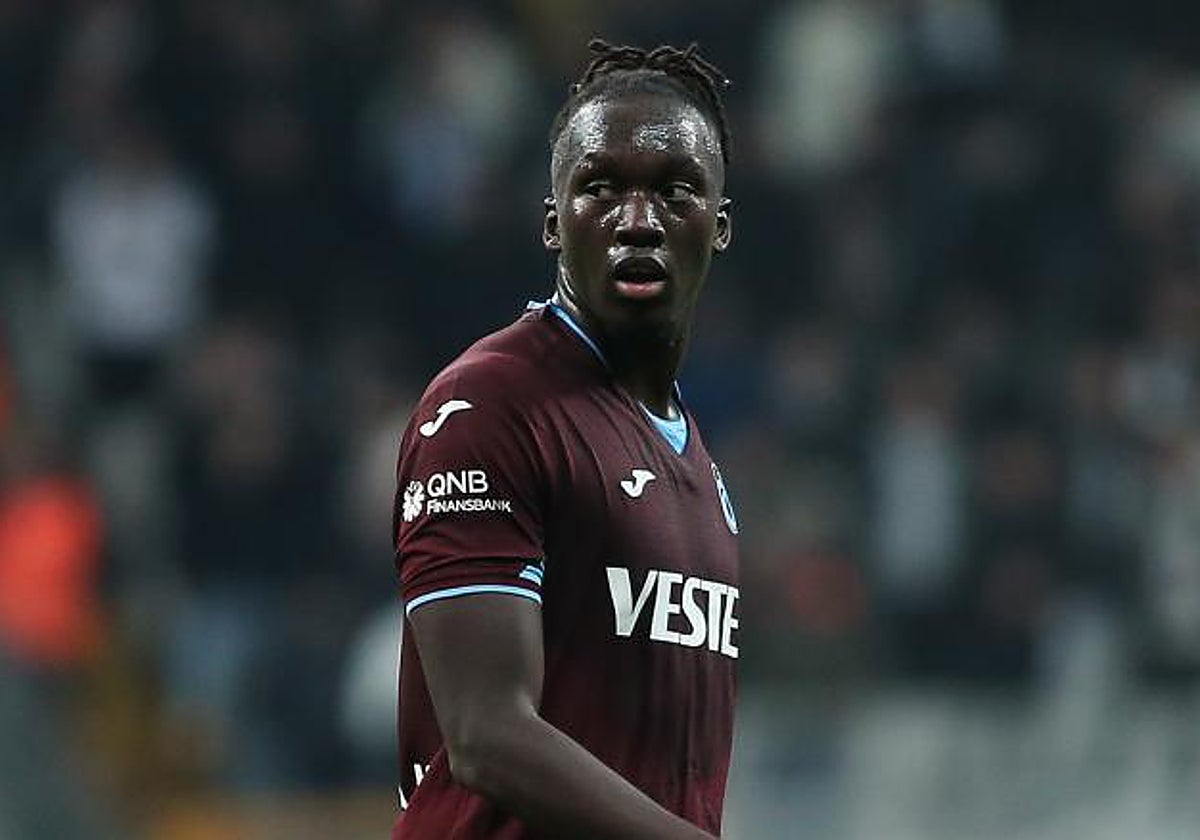 Batista Mendy se encuentra en Sevilla, a la espera de poder cerrar su fichaje