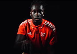 Oficial: Batista Mendy, nuevo jugador del Sevilla FC