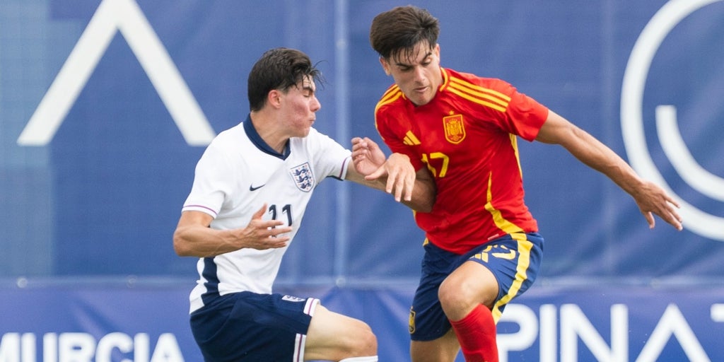 Manu González y Morante, titulares con España sub 19 en el tenso encuentro ante Inglaterra (3-3)