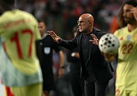 De la Fuente: «Este equipo tiene una capacidad de mejora que escapa a mi imaginación»