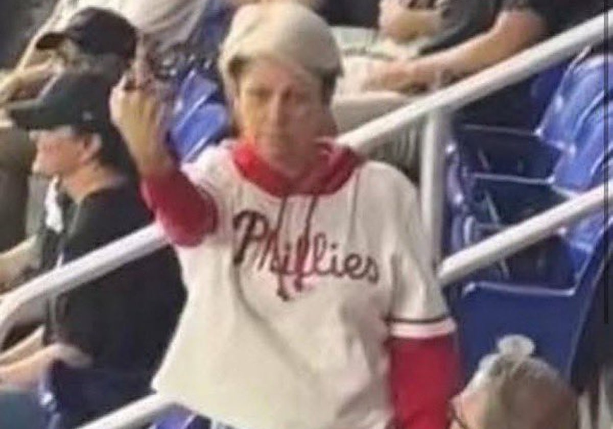 La hincha de los Phillies que ha incendiado las redes