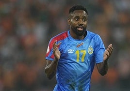 Bakambu vuelve a marcar con su selección antes de regresar a Sevilla