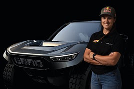 Laia Sanz ya prepara el asalto al Dakar: firma como piloto del equipo oficial EBRO para correr en la máxima categoría