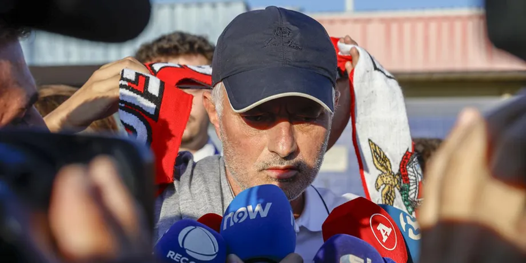 Mourinho se deja querer: «¿Quién dice que no al Benfica? Yo no»