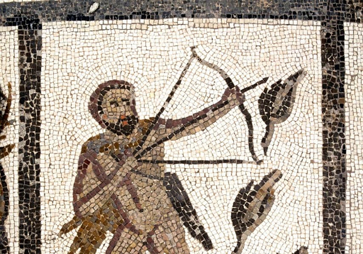 Hércules y las aves de Estínfalo. Detalle de un mosaico romano de Liria