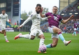 El Nottingham Forest empata con el Burnley (1-1) antes de visitar al Betis
