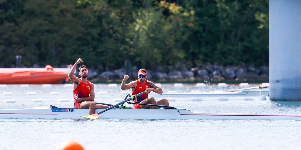 Jaime Canalejo y Javier García avanzan a las semifinales del Mundial de China en el dos sin timonel