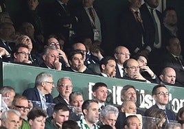 «Que al Sevilla le vaya mal deportiva y económicamente nos da más opciones de estar más arriba»