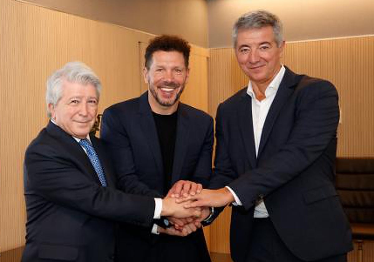 Enrique Cerezo, Cholo Simeone y Miguel Ángel Gil Marín