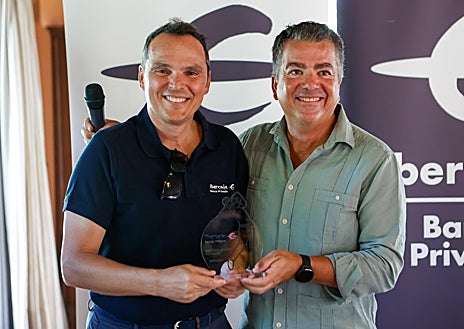 Imagen secundaria 1 - Arriba, André Hoëfert y Manuel Romo; abajo, a la izquierda, Jaime Sánchez y Rafael Prieto, abajo a la derecha, Inmaculada González y Antonio Ortega