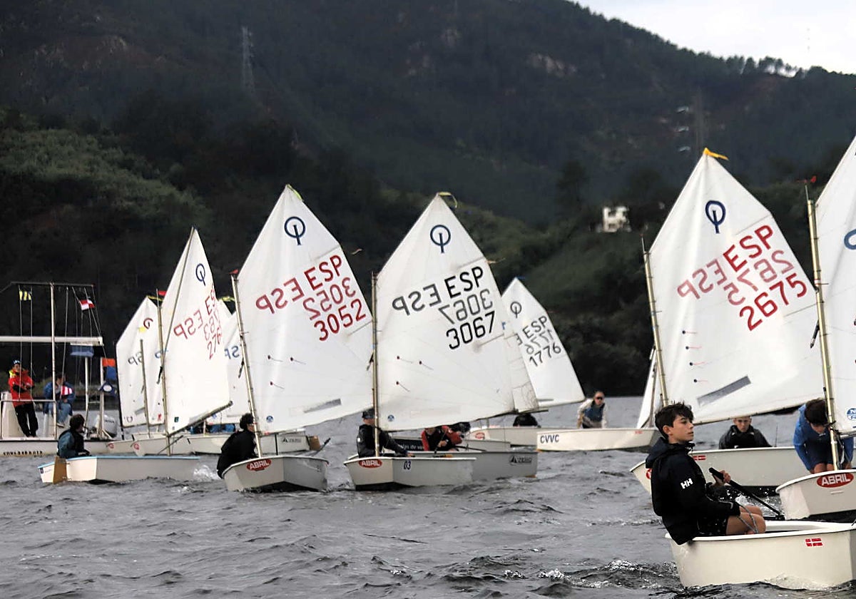 Éxito del Clínic Aceites Abril de Optimist, en una imagen de la temporada pasada