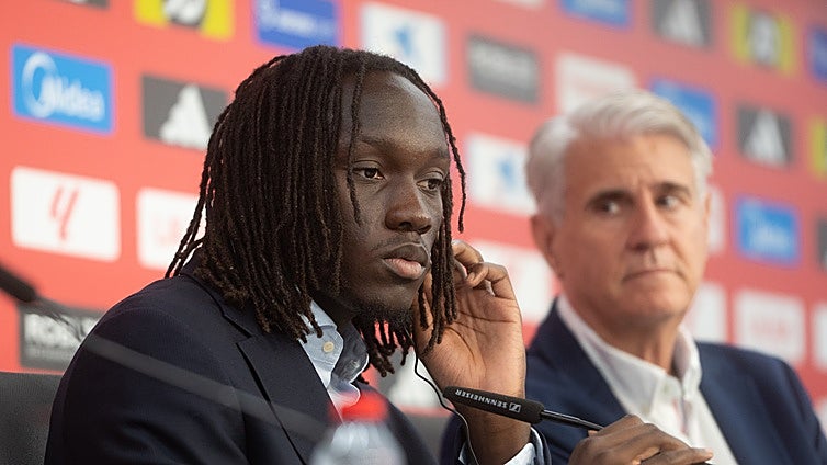 Los fichajes de Cordón tiran del carro en este Sevilla FC