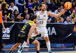 Real Madrid - La Laguna Tenerife: horario y dónde ver gratis en televisión y online el partido de semifinales de la Supercopa de España de baloncesto hoy