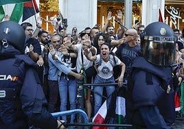 Antiviolencia pide multas de hasta 5.000 euros a 38 personas por las protestas propalestinas en La Vuelta
