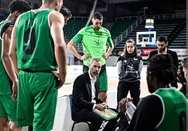 Adrià Alonso toma las riendas del banquillo del Insolac Caja 87