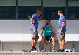 El agente de Isco y el futuro del capitán en el Betis: «Por él renovaría hasta los 52...»