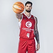 Santi Yusta: «Salir cada partido a muerte es una norma que no se puede quebrantar»