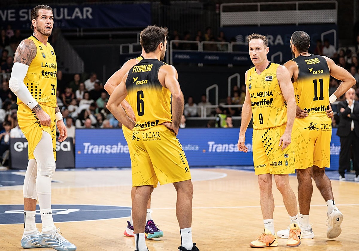 Jugadores de La Laguna Tenerife