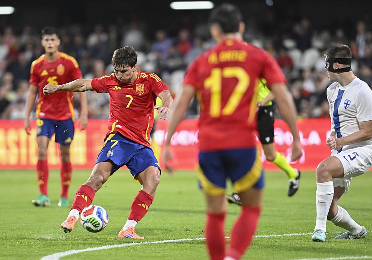 Gonzalo García, durante el España-Finlandia