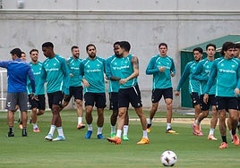 Amrabat, la ausencia en el regreso del Betis a los entrenamientos