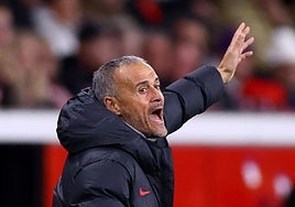 El PSG de Luis Enrique, una máquina demoledora, aplasta al Leverkusen