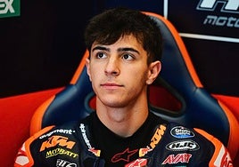 Rueda, que está «despierto y consciente», presenta conmoción cerebral y una fractura en una mano tras el accidente en Sepang