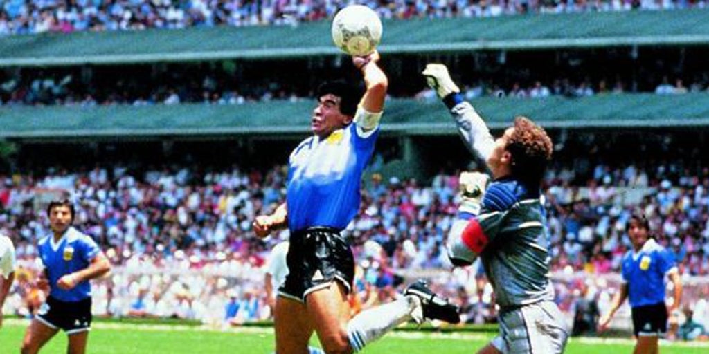 Football Reading: A Critical Take