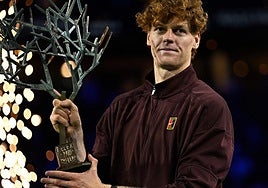 Sinner se corona en París y arrebata el número 1 a Alcaraz