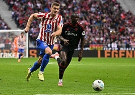 Otro borrón más en la trayectoria de Nianzou en el Sevilla