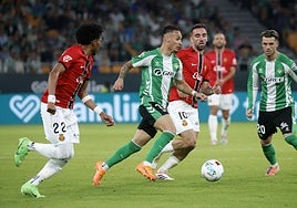 Antony: «Voy a seguir trabajando para hacer historia aquí»