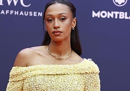 Ana Peleteiro se hace un «casoplón» y se burla de quienes la critican: «No es con el dinero que tú me das»