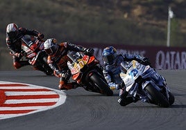 Álex Márquez frustra a Acosta por 12 milésimas