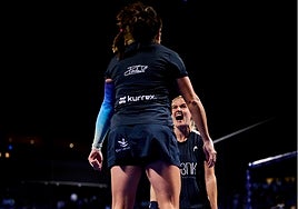 Historia escrita en Kuwait: Ari Sánchez y Paula Josemaría se coronan campeonas del mundo