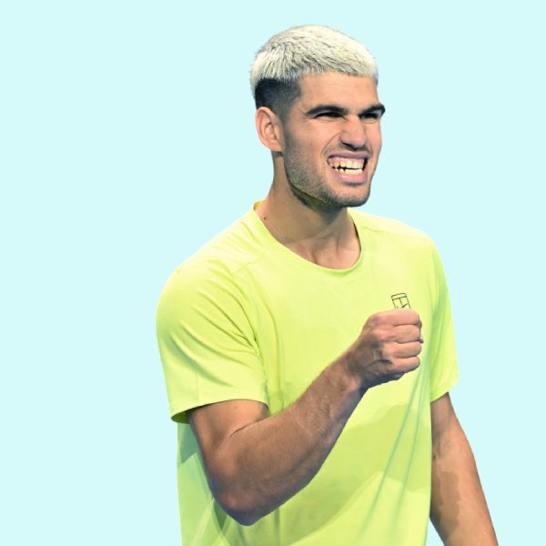 Alcaraz rompe la maldición y se estrena con un triunfo de confianza