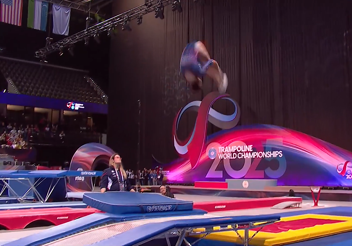 El salto de oro de Melania Rodríguez en el Mundial de trampolín