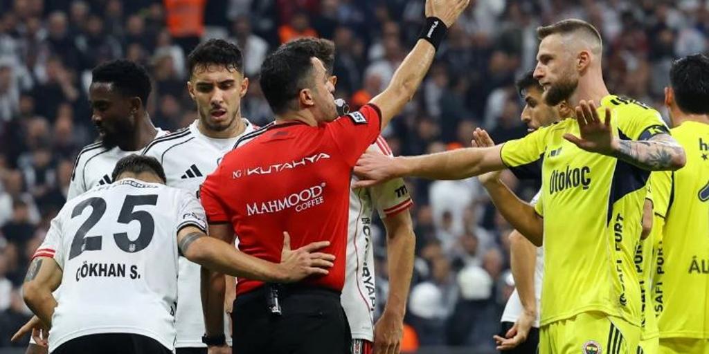 Escándalo en el fútbol turco: detenidas ocho personas e investigados más de 1.000 jugadores por apuestas en partidos