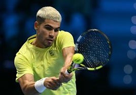 Alcaraz se blinda por la izquierda: un revés más afilado