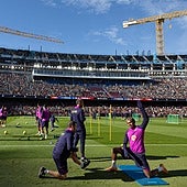 El Barça se entrenó el 8 de noviembre en el remozado Camp Nou