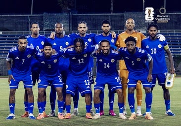 Advocaat, el milagro de de la diminuta Curazao: a un punto de clasificarla por primera vez para un Mundial