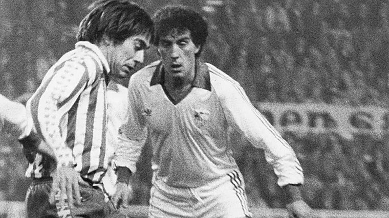 Francisco, con Cardeñosa, en un derbi