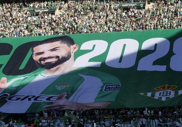 La lona con la que el Betis anunció la renovación de Isco