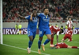 Mbappé y Vinicius evitan una tragedia griega en Atenas