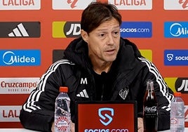 El Sevilla - Betis de Almeyda: «Son partidos que quedan en la historia y hay que vivirlos con pertenencia»