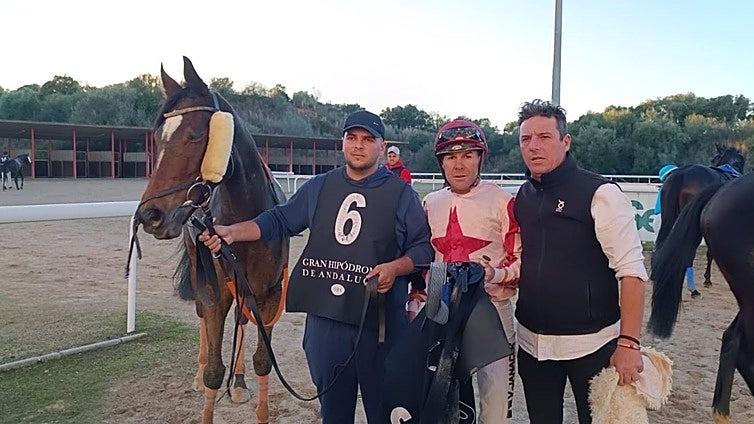 Janacek sigue imponiendo el ritmo en el Gran Hipódromo de Andalucía